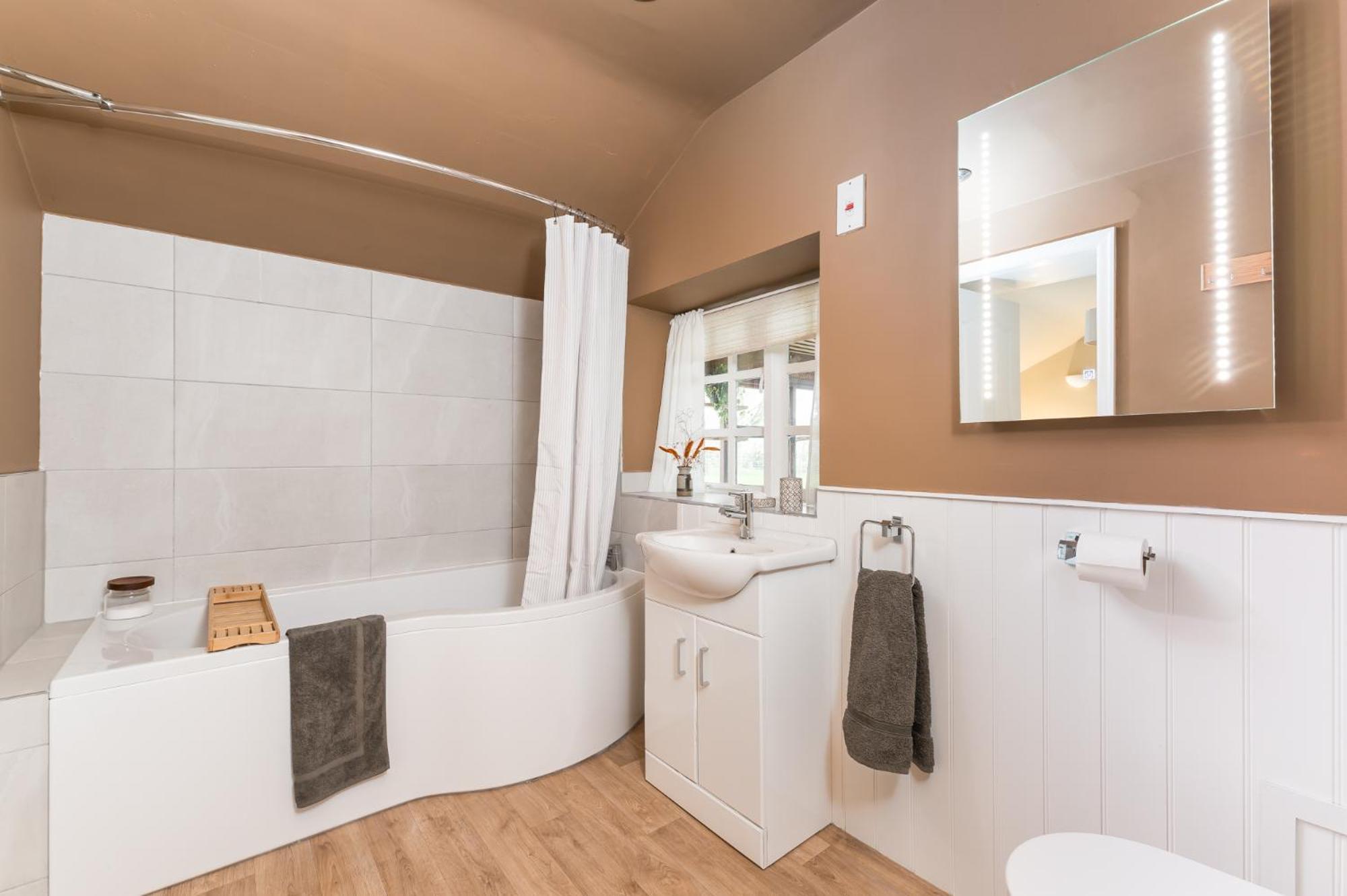 Central Malham Wellbeing Escape Hot Tub & Studio Εξωτερικό φωτογραφία