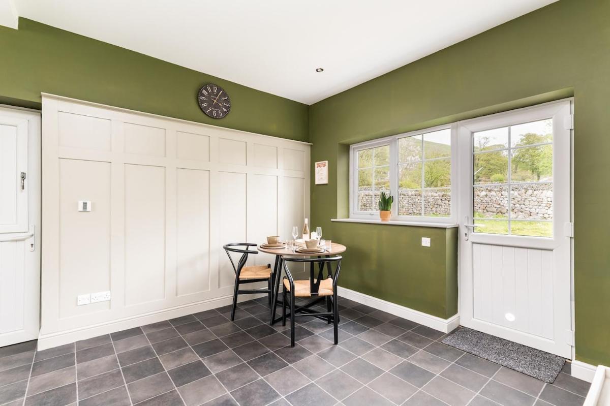 Central Malham Wellbeing Escape Hot Tub & Studio Εξωτερικό φωτογραφία